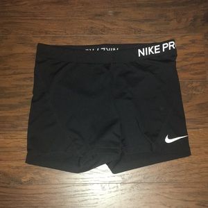 Black nike pros